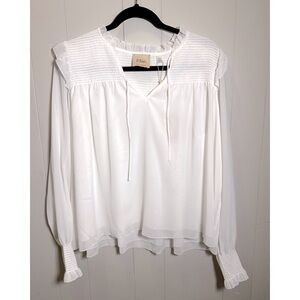 Elite Tahari Long Sleeve Blouse White with elastic on wrists and shoulders